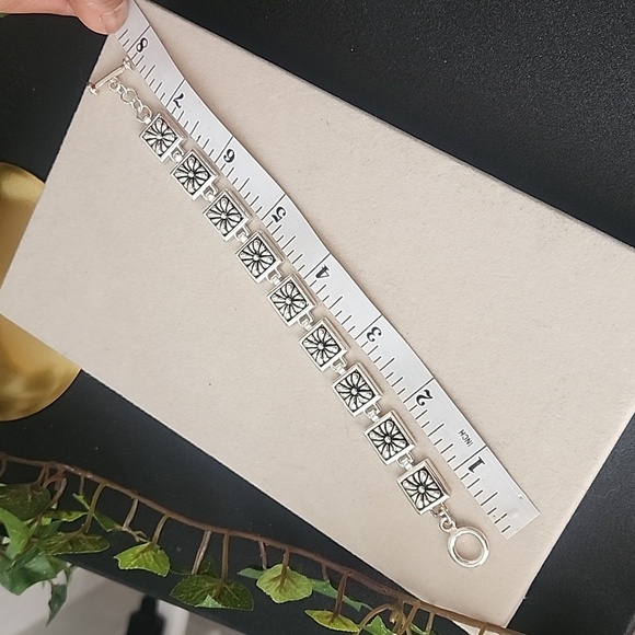 Silver Boho Design Link Bracelet Toggle Clasp - Picture 8 of 9